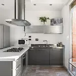 051 Living Bolonia