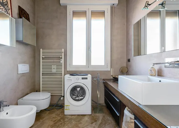 051 Living Apartment Bologna